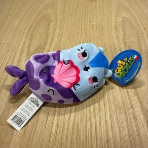 Cats Vs Pickles Flipper 4 inch plush